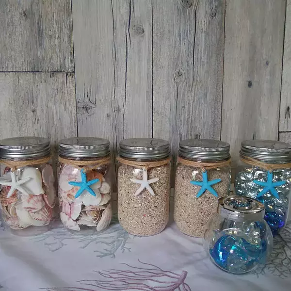 「少しの作業でお部屋に魅力をプラス♡瓶を使った簡単DIY」の画像