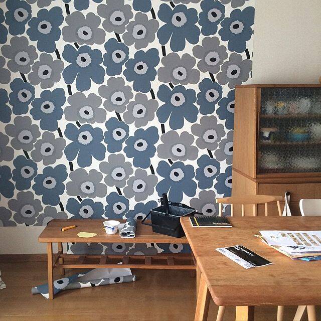 DIYでお家に彩りを！マリメッコで作る華やかインテリア