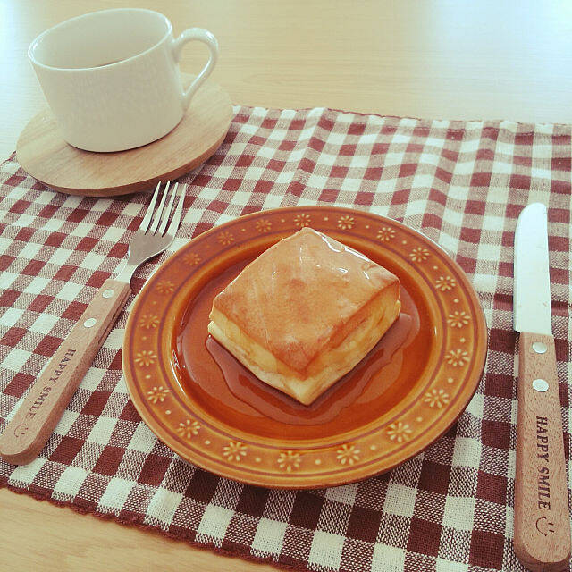 食卓を華やかに♡今すぐ欲しい100均の平皿、プレート皿