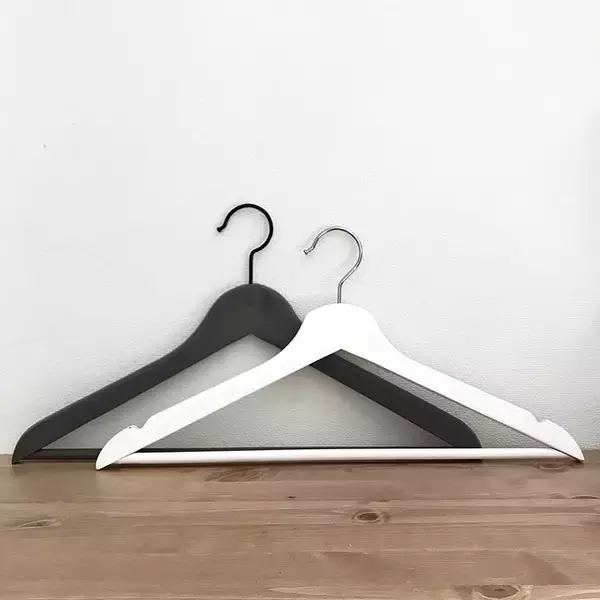 「「ショップのように洋服を楽しむ。IKEAハンガーで丁寧な暮らし」 by forさん」の画像