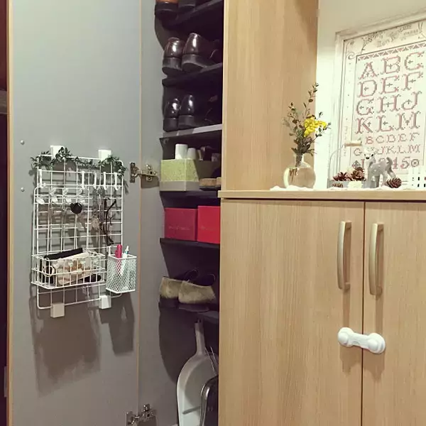 「使いやすくて美しい！ゴチャつかない、理想の玄関収納法」の画像