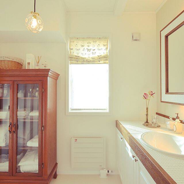 置くだけでも絵になる！ドクターキャビネットの使い方