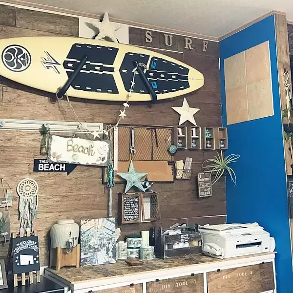 「西海岸にボヘミアンミックスも☆ビーチを感じるお部屋に」の画像