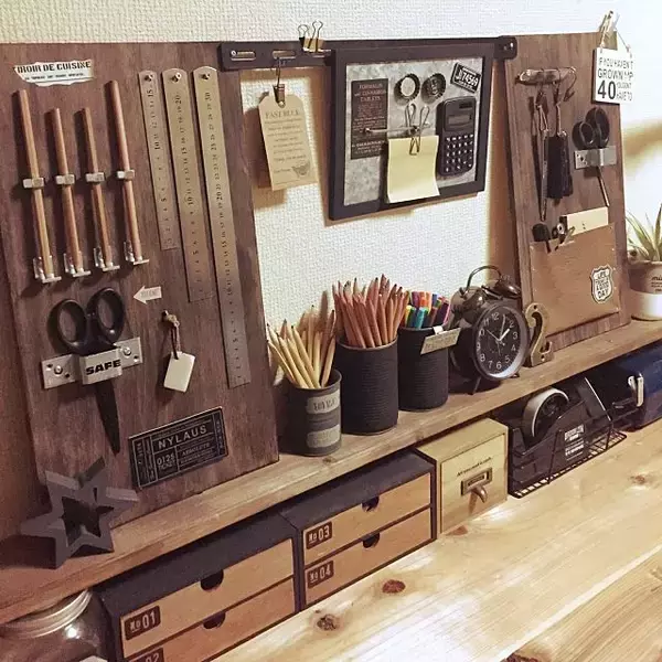 「みんなのアイデア教えて☆はさみの置き場はこれで解決」の画像