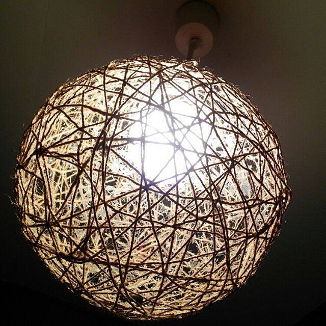 ぐるぐる巻くだけでもOK！麻紐でナチュラルな空間をDIY