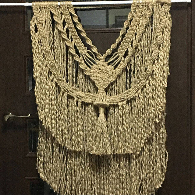 ぐるぐる巻くだけでもOK！麻紐でナチュラルな空間をDIY