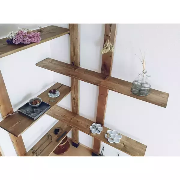 手作りで楽しむ私のディスプレイ棚♪木の魅力が活きるDIY - エキサイト 