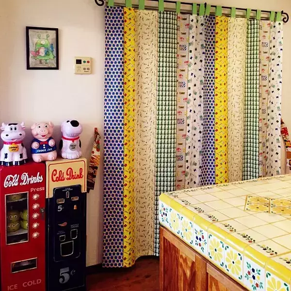 「簡単にできるカーテンリメイク！DIYでお好みインテリアに」の画像