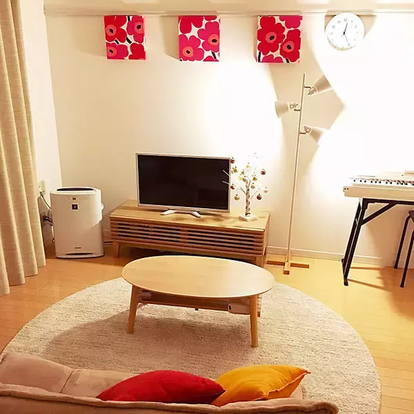 「北欧インテリアにマッチ！マリメッコのファブリックパネル」の画像