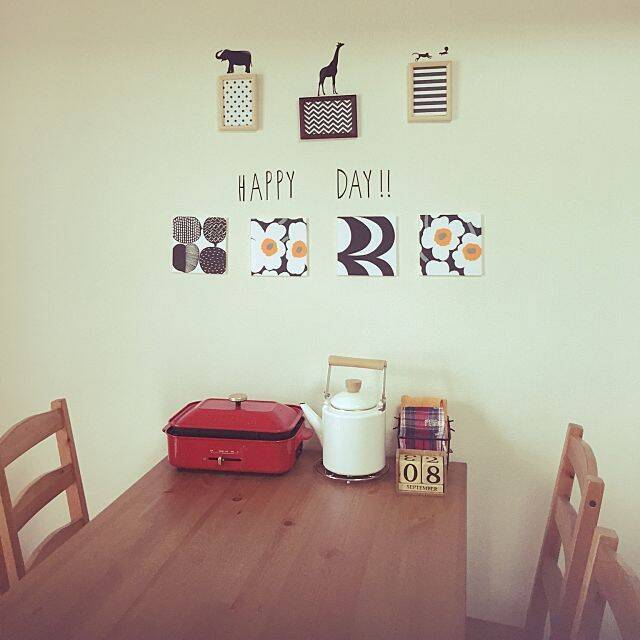 北欧インテリアにマッチ！マリメッコのファブリックパネル