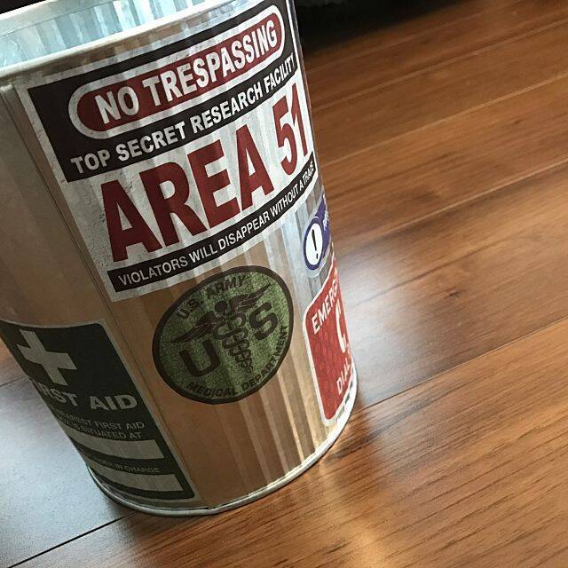 生活感が消える！簡単アレンジでゴミ箱が男前に大変身