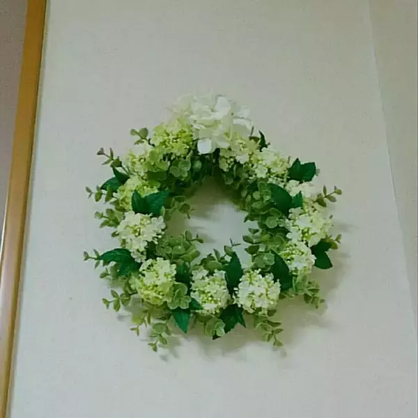 「100均でも入手できる！刺繍枠を使ったハンドメイド雑貨」の画像