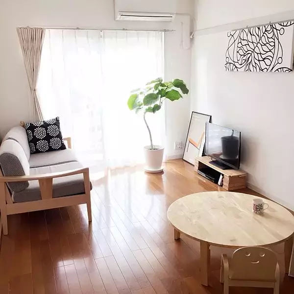 「物が少ないだけじゃない。シンプルライフを送る10のコツ」の画像