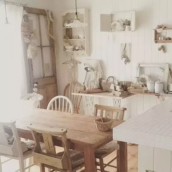 「ヨーロッパの田園みたい♡ファームハウスインテリアの実例」の画像