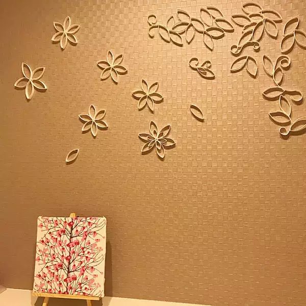 「捨てずに賢く再利用！トイレットペーパーの芯のリメイク術」の画像