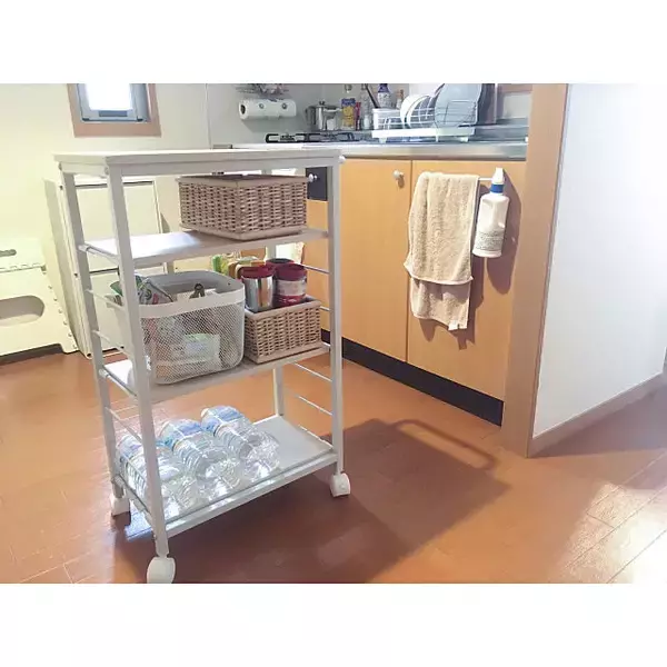 「こんな使い方もあるの⁉キッチンワゴンを使った整理収納術」の画像