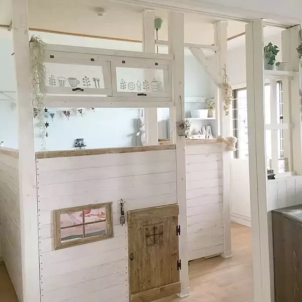 「間仕切りをDIYして手にいれる！わたしのお気に入り空間」の画像