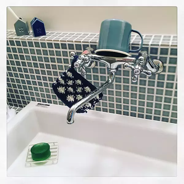 「使って飾って2倍楽しい♡アクリルたわしをハンドメイド」の画像