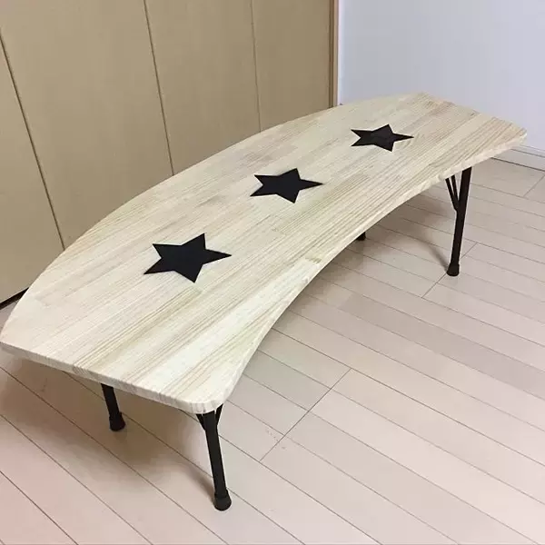 「手作りベンチをどこに置く？DIYでお部屋をグレードアップ」の画像