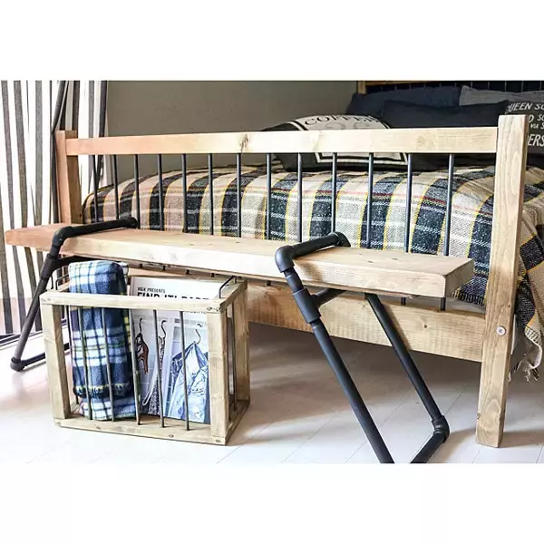 「手作りベンチをどこに置く？DIYでお部屋をグレードアップ」の画像