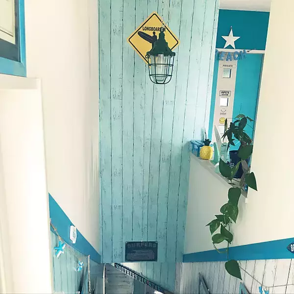 「挑戦しよう！洗練されたハワイアンインテリアはこう作る！」の画像