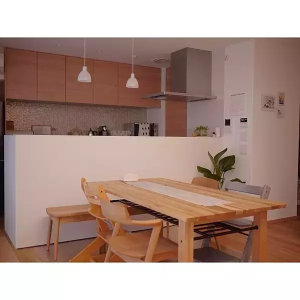 「1枚の布がお部屋を変える！テーブルランナーの魅力に密着」の画像