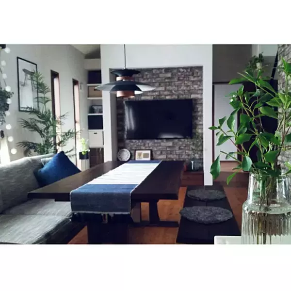 「1枚の布がお部屋を変える！テーブルランナーの魅力に密着」の画像