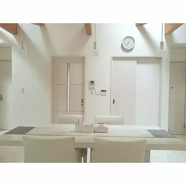 「1枚の布がお部屋を変える！テーブルランナーの魅力に密着」の画像