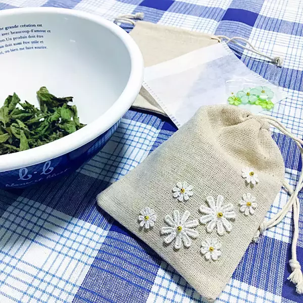 「手作りの消臭剤と芳香剤で☆手軽でスマートなニオイ対策」の画像