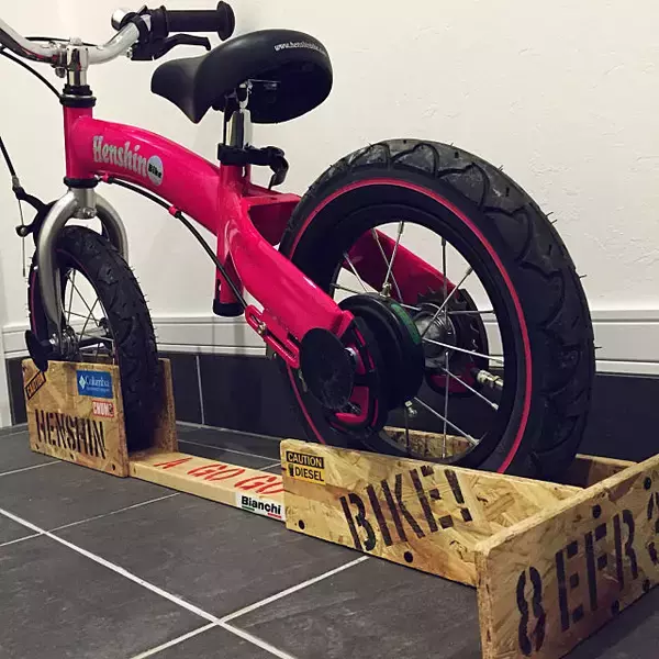 「エコで安くてかっこいい！万能素材・ OSB合板の男前DIY」の画像