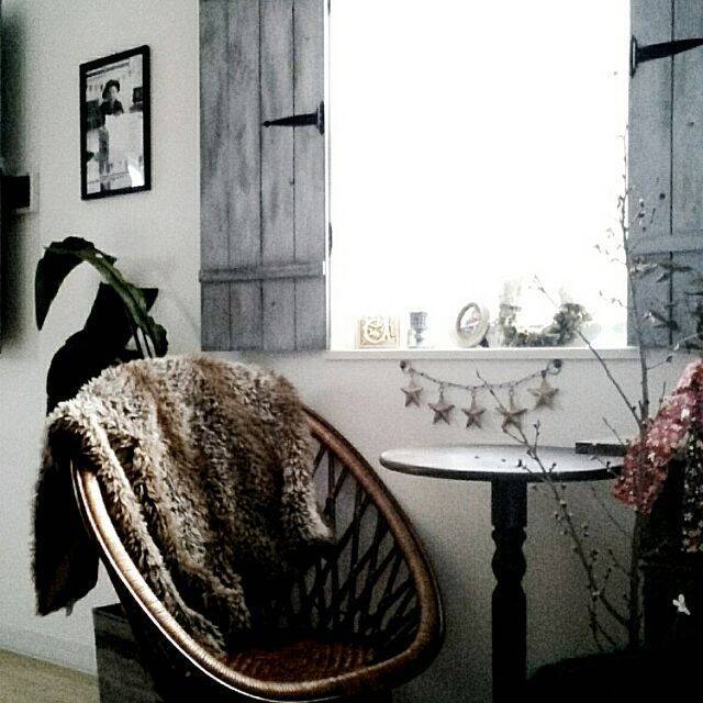 窓辺に雰囲気を Diyで作る海外を感じる鎧戸 ヴォレー 18年9月12日 エキサイトニュース 3 3