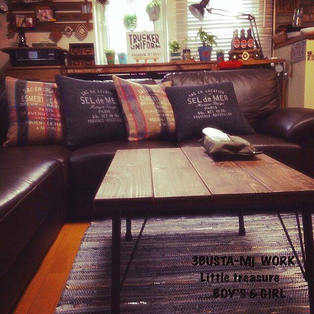 個性を生かす!!鉄脚テーブルDIYで魅力たっぷりのお部屋