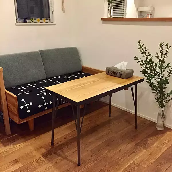 「個性を生かす!!鉄脚テーブルDIYで魅力たっぷりのお部屋」の画像