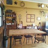 「個性を生かす!!鉄脚テーブルDIYで魅力たっぷりのお部屋」の画像2