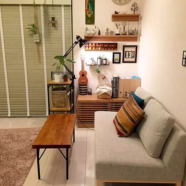 「個性を生かす!!鉄脚テーブルDIYで魅力たっぷりのお部屋」の画像