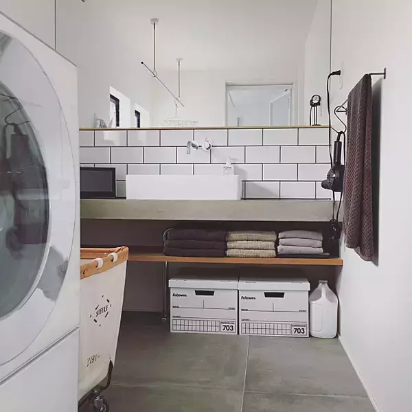 「整理整頓の強い味方！バンカーズボックスでスマートな収納」の画像