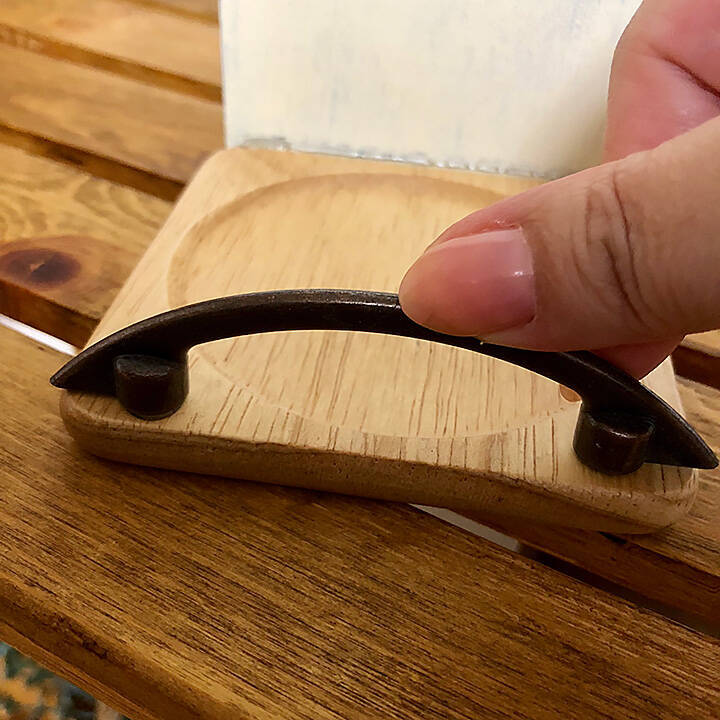 「5分で作れる！インテリア映えする紙コップホルダー」 by ami_chaさん