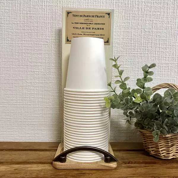 「「5分で作れる！インテリア映えする紙コップホルダー」 by ami_chaさん」の画像