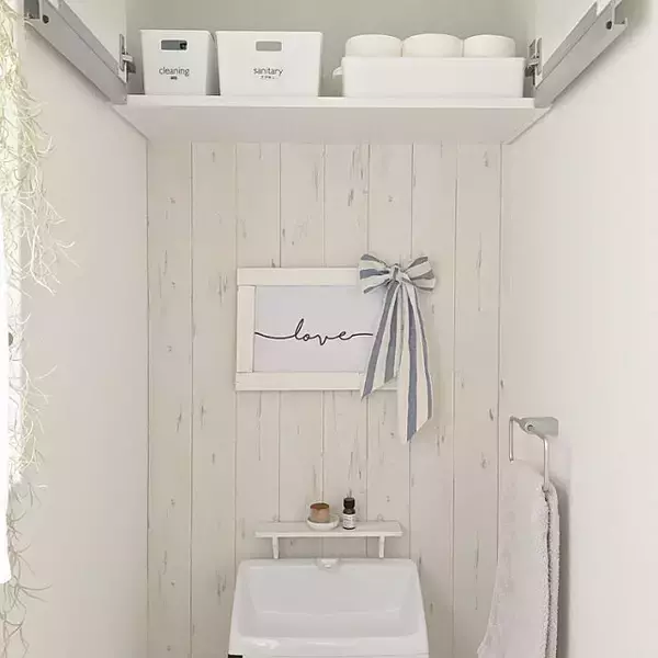 「限られたスペースを最大限に利用する！トイレ収納の極意」の画像
