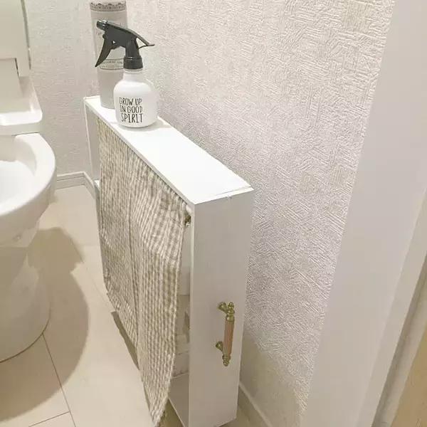 「限られたスペースを最大限に利用する！トイレ収納の極意」の画像