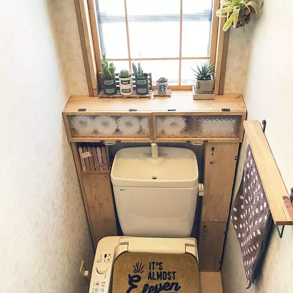 「限られたスペースを最大限に利用する！トイレ収納の極意」の画像