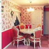 「優雅な空間でリラックス♡女子力の高いロココ調インテリア」の画像5