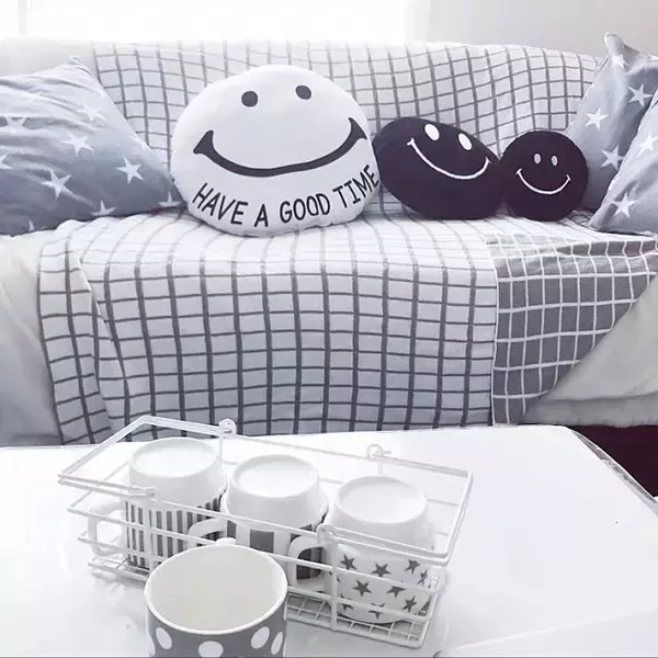 「これは高見え！ダイソーのスタッキングできるマグカップ」の画像