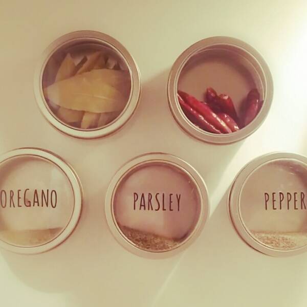 マグネットケースを活用したキッチンの整理収納アイデア 18年11月7日 エキサイトニュース