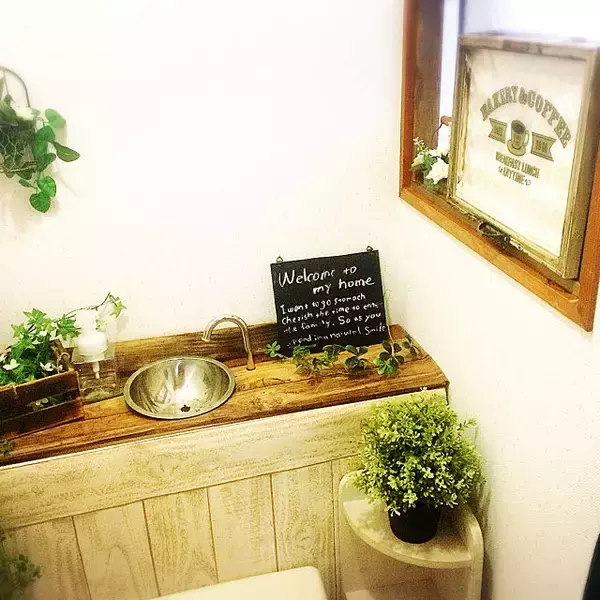 「真似したいDIY♡いつかはやってみたいトイレのタンクレス」の画像