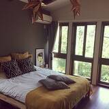 「個性の滲む明るい空間！あこがれのイエローインテリア」の画像2