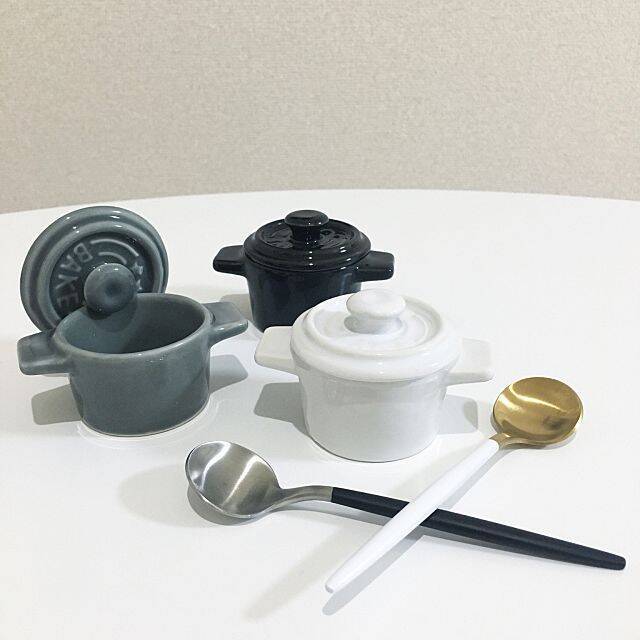 モダンキッチンに☆セリアのモノトーンアイテムの紹介