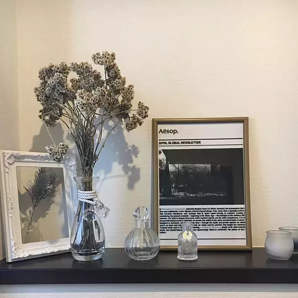 「華やかにもシンプルにも花を愛でる♡ダイソーの花瓶」の画像