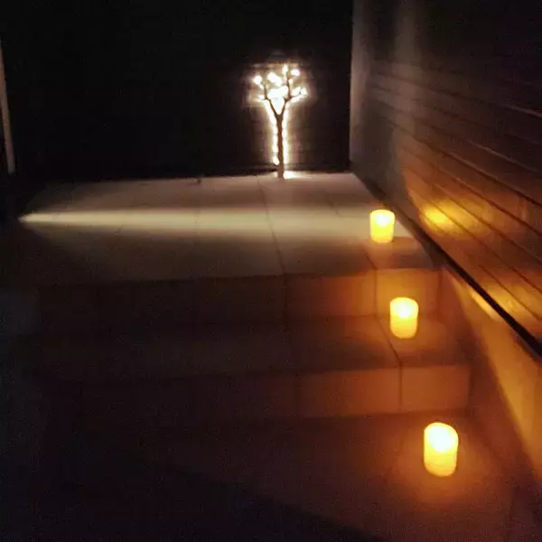 「ニトリのがおすすめ♡LEDキャンドルの魅力と活用例10選」の画像