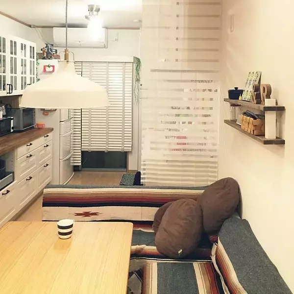 「キッチン＆バスルームにもカーテンをつけたい♪10のお手本」の画像